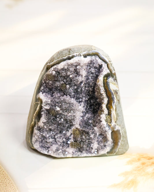 Amethyst Geode #8 - 411 gm